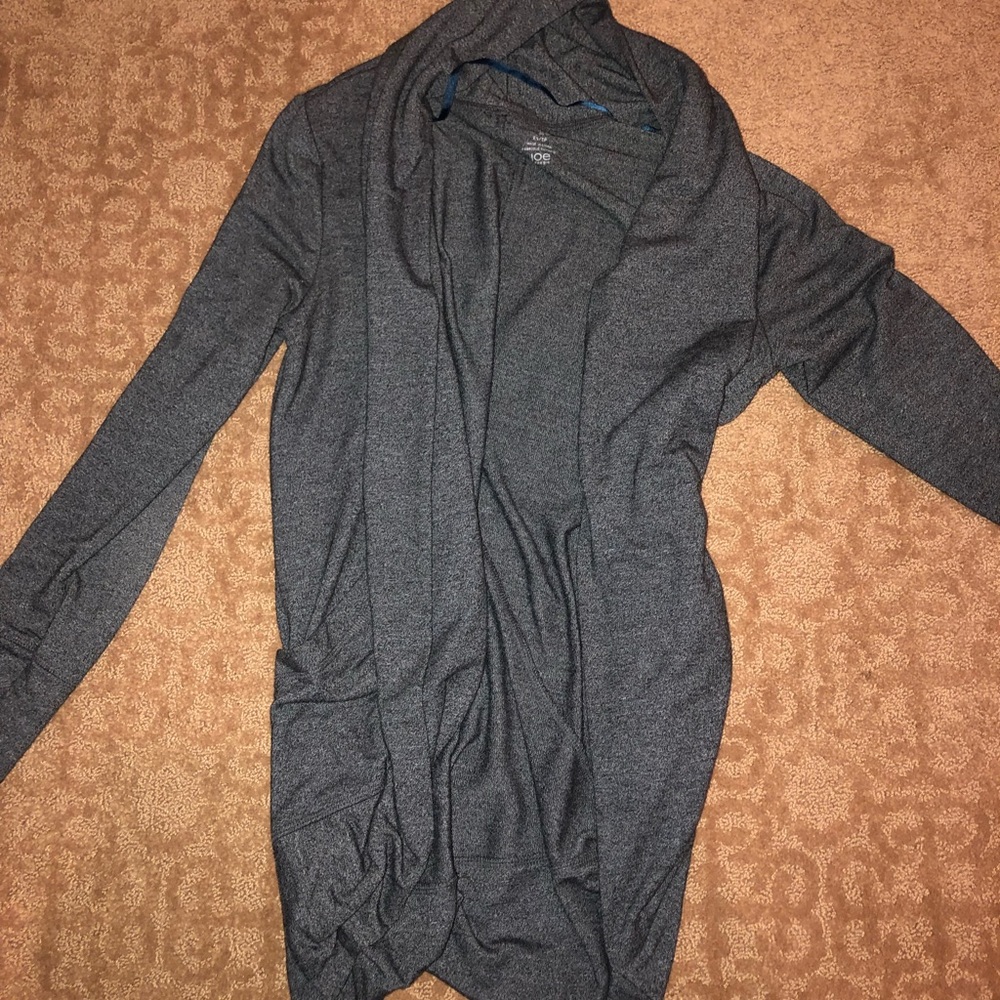 Cardigan - Picture 2 of 3